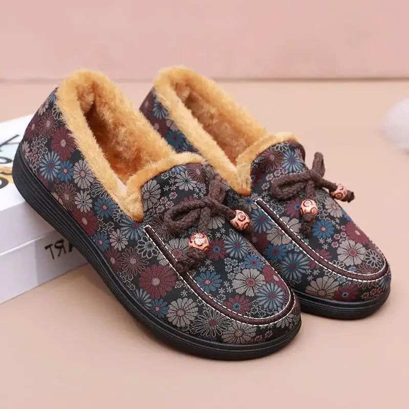 charentaise femme originale